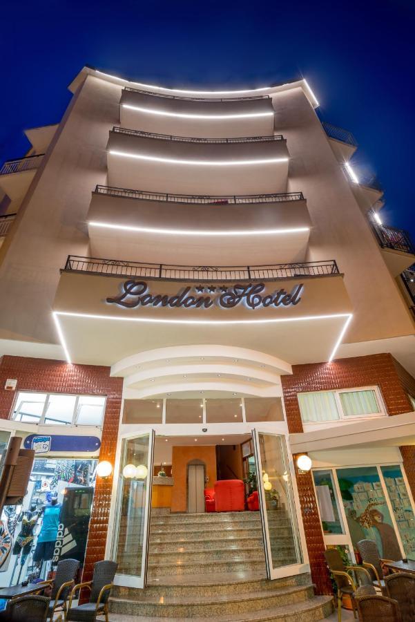 Hotel London Cattolica Bagian luar foto